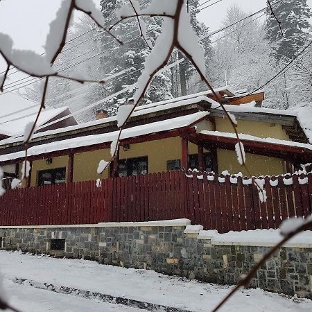 Casa De Vacanta Razvan Si Andrei Hotel Sinaia Eksteriør billede